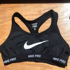 COPY - Black nike sports bra